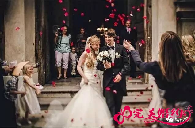 2017最受欢迎的5件堵门道具，全部加入购物车！ | 十月新娘