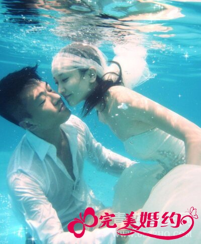 水下婚纱摄影让你的婚纱照如梦如幻