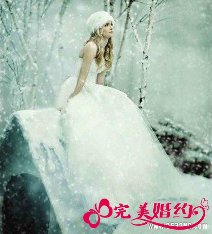 雪景婚纱照之初雪的味道