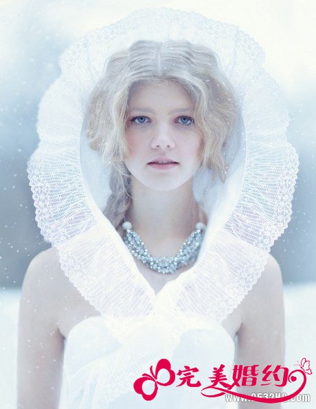 雪景婚纱照之清纯美人