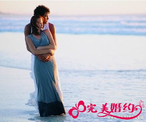 婚纱摄影中不可或缺的浪漫动作