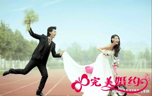 唯美校园婚纱照欣赏 重温童年的美好