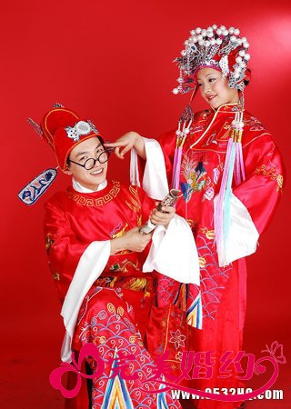 汉服婚纱照成当下最有特色婚纱照