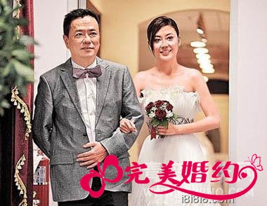 应采儿父亲将作婚礼致辞