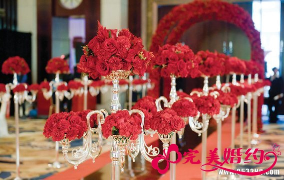 新人婚礼现场布置的几个技巧