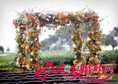欧式户外婚礼拱门布置