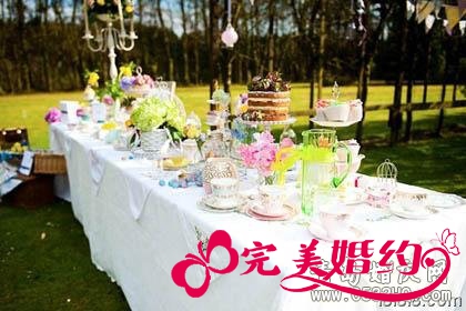 糖果色婚礼布置图片2