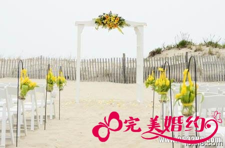 海滩婚礼场地布置2