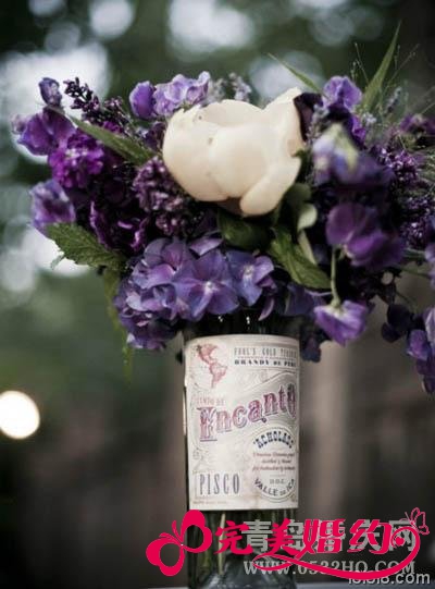 户外紫色婚礼现场布置2