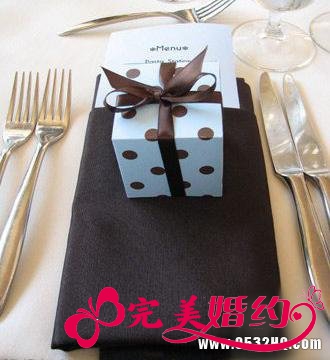 色彩十足的浪漫巧克力色系婚礼主题