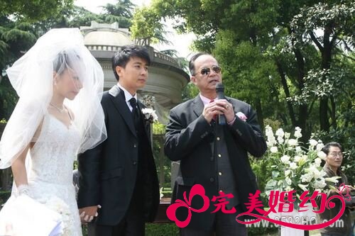 简短经典浪漫主婚人主婚词