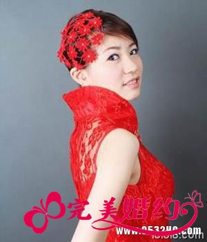 旗袍新娘发型2：侧偏网纱发