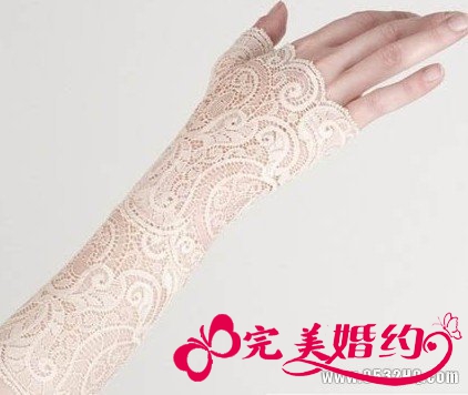 新娘手套如何搭配 蕾丝手套打造淑女新娘