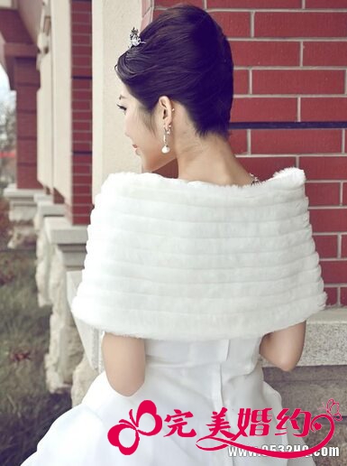 温暖冬季婚礼 5款新娘必备单品推荐