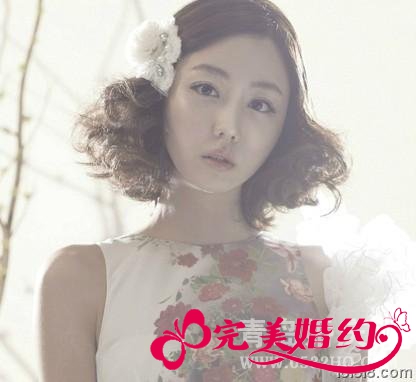 2012年最新新娘发型设计图片3