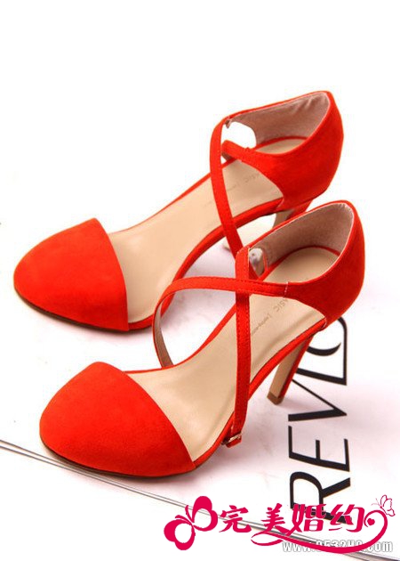 红色当道 喜庆红款婚鞋扮靓最IN新娘