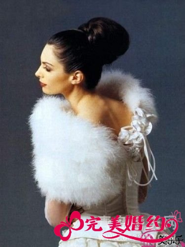 冬天结婚新娘穿什么不会冷又好看