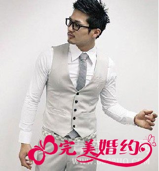 夏天结婚新郎穿什么马甲