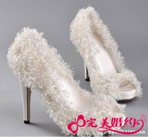 唯美梦幻新娘婚鞋 打造脚尖上的幸福