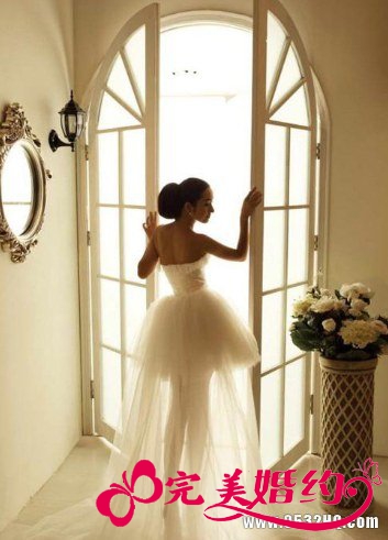 完美气质新娘婚纱礼服图片