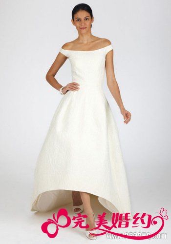 4款简约设计新娘婚纱 穿出华丽与性感