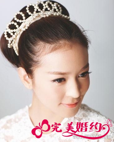 优雅新娘盘发 让你散发出高贵迷人气质