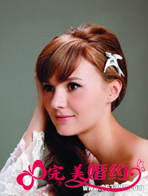 教你用简单发饰打造完美新娘发型