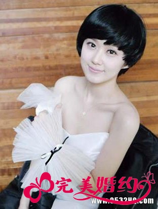 明星新娘短发造型 展现自己独特风采