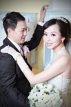 婚礼瞩目的焦点：结婚当日新娘化妆造型(图)