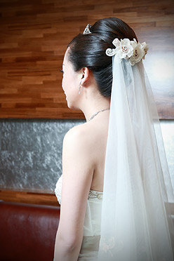 婚礼瞩目的焦点：结婚当日新娘化妆造型(图)