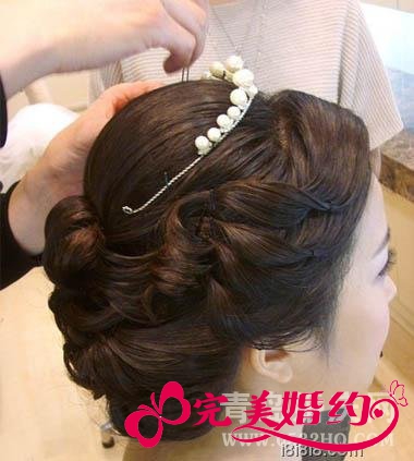 中式新娘发型3
