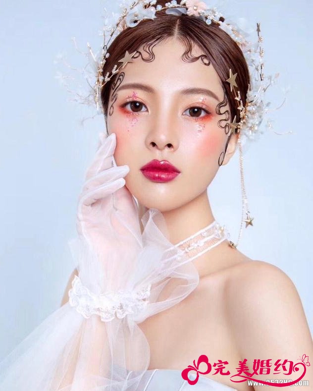 选择婚礼新娘跟妆的注意事项