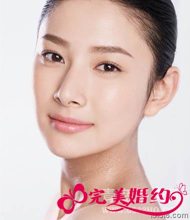 新娘支招熬夜黑眼圈怎么消除