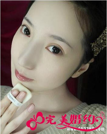 韩式烟熏妆化法step2