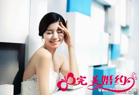 挽发款韩式婚纱照新娘发型