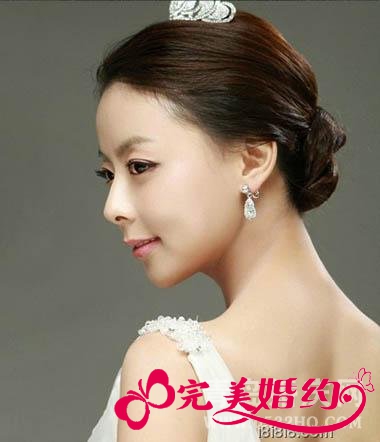 端庄的韩式新娘发型