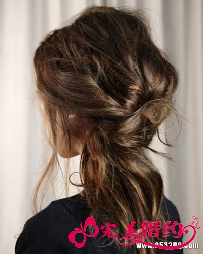 多变新娘发型助您应对糟糕天气