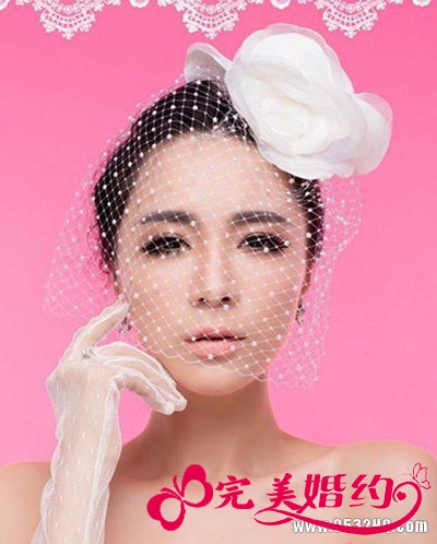 唯美可爱新娘装扮 打造柔美俏佳人