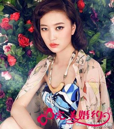 长卷发流行美新娘发型