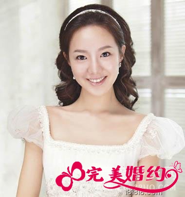 时尚新娘发型之长卷发造型