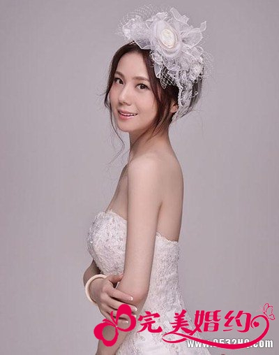 新娘发型浪漫赏 青春美好动人心