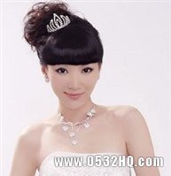 齐刘海的新娘发型1：清纯版