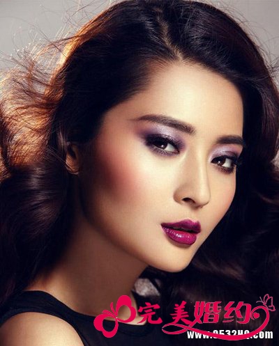 彩妆让新娘百变多彩 精致的妆容魅惑人心