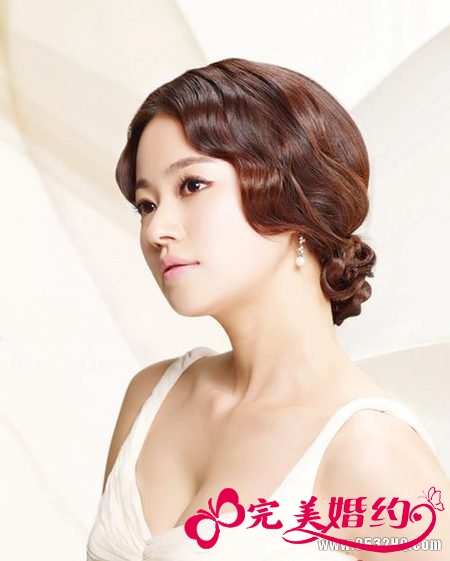 新娘裸妆造型搭配 展现清纯自然美新娘