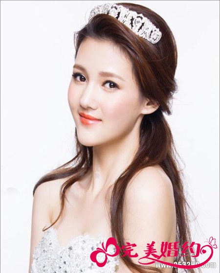 现代唯美新娘造型 浪漫又美好