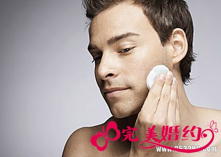 新郎如何化妆？完美新郎妆容打造技巧