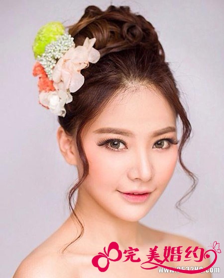 优雅简约新娘造型 缔造新娘纯美形象