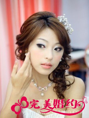 影楼化妆PK彩妆工作室优缺点对比