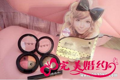 韩式大眼妆教程 三分钟变身时尚女王