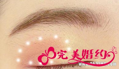 韩式大眼妆教程 三分钟变身时尚女王